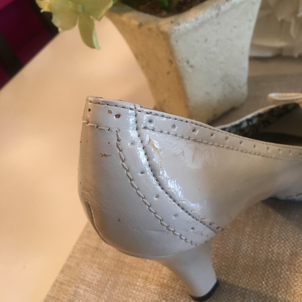 ✨Madden Girl✨Patent Leather Peep Toe Pumps (7.5) - Picture 6 of 6